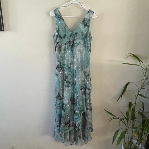 R&M Richards Double V-Neck Midi Dress Women 14P Floral Print Tulip Hem Elegant - Picture 1 of 9